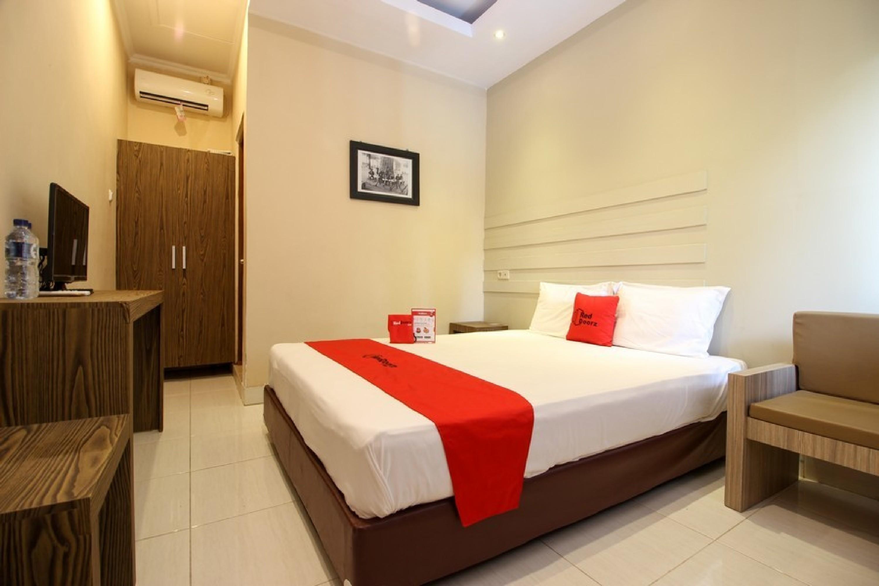 Reddoorz @ Jalan Damai 2 3*